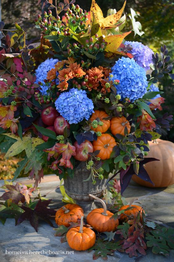 Create Autumnal Arrangements 